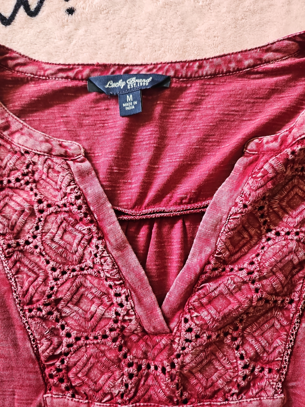 Lucky Brand Dusty Rose Crochet V-Neck Long Sleeve Top - Picture 3 of 4